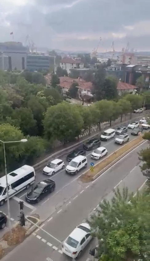 Yol kapatan düğün magandalarına ceza yağdı - Resim: 3