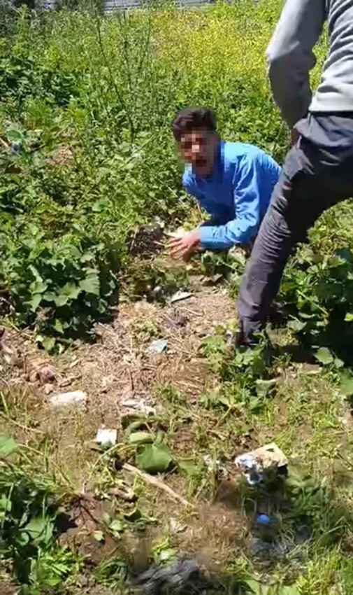 2 gence sopayla işkence eden şüphelinin ilk vukuatı değilmiş! Şoke eden görüntüler - Resim: 1