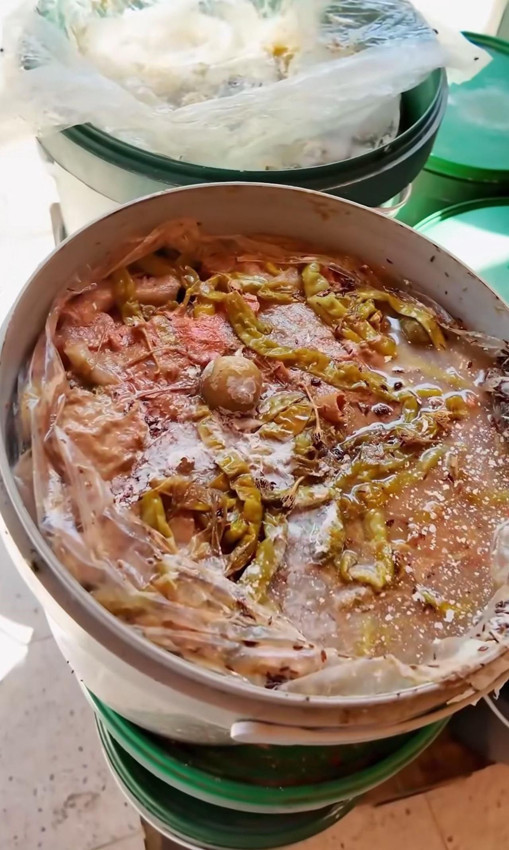 Mide bulandıran operasyon: Toprağa gömerek imha ettiler! - Resim: 4