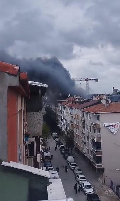 İstanbul'da okul inşaatında büyük yangın: Peş peşe patlamalar yaşandı! - Resim: 4