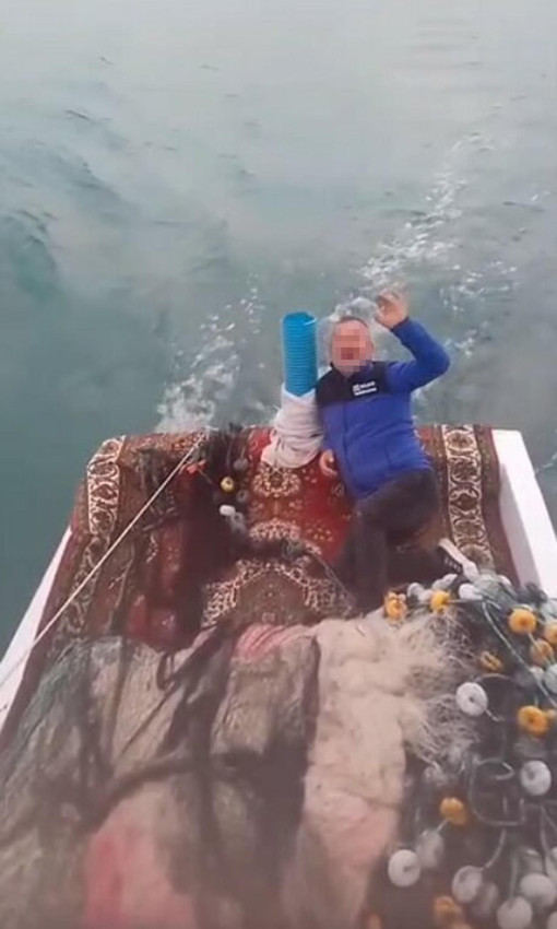 Çanakkale açıklarında tekne faciası: 3 kişi hayatını kaybetti - Resim: 4