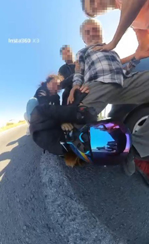 Kadın sürücüye aile boyu dayağa, öfkeli sevgiliinin intikamı aynı şiddette oldu - Resim: 4