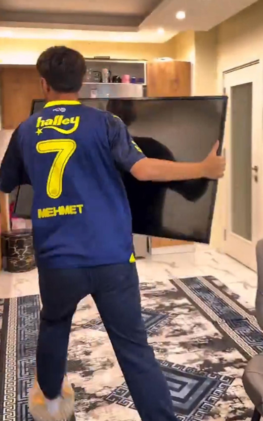 Fenerbahçeli taraftarın derbi isyanı sosyal medyayı salladı - Resim: 3