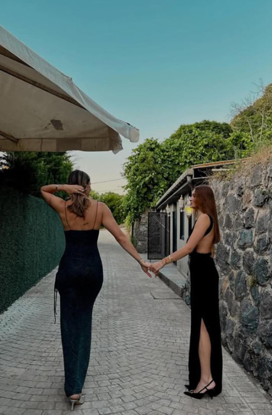 Zehra Güneş ve İrem Güneş'in düğün şıklığı göz kamaştırdı - Resim: 4