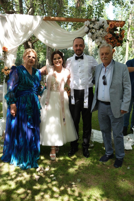 Kız istemede kayınvalidesinin eline doğduğunu öğrendi... - Resim: 2