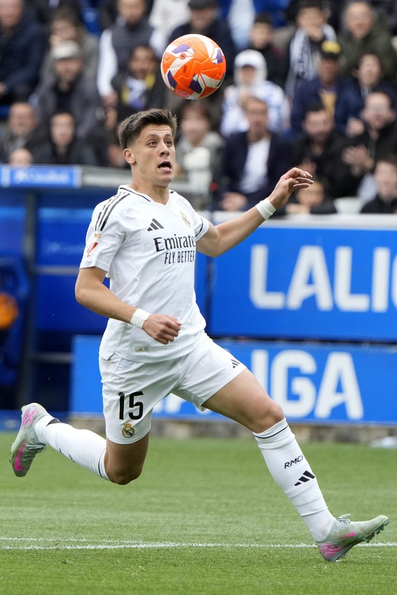 Real Madrid kazandı ama... İspanya'da günün gündemi Arda Güler oldu - Resim: 4