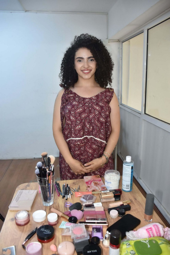 Bu da imece usulü nişan! Maddi zorluk çeken çifte mahalle esnafı yetişti - Resim: 4