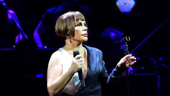 Sezen Aksu'dan Milli Takım için şarkı sürprizi