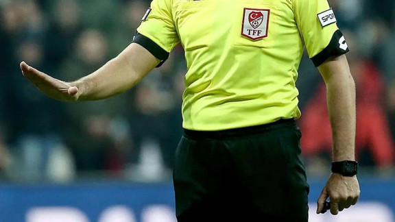 Süper Lig'de düdük çalan bahisçi hakemlerin karnesi ortaya çıktı