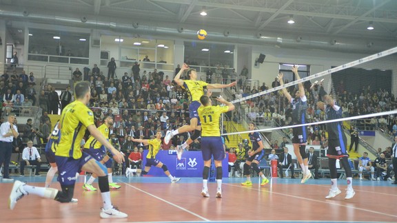 Filede şampiyon Fenerbahçe Medicana oldu