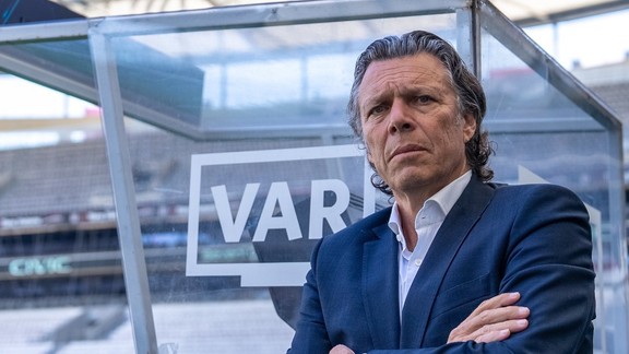 Beşiktaş, Galatasaray derbisine yabancı hakem getirdi