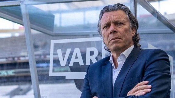 Beşiktaş'ın getirttiği yabancı hakem Urs Meier'in derbi yorumları belli oldu