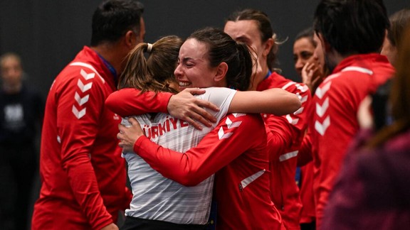 A Milli Kadın Tenis Takımı'ndan tarihi başarı