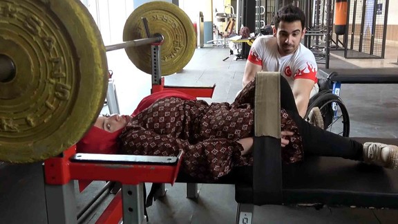 Onlar Türkiye'nin ''engel tanımaz'' haltercileri!