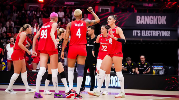 Filenin Sultanları ilk kez finale çıktığı Dünya Şampiyonası'nda ikinci oldu