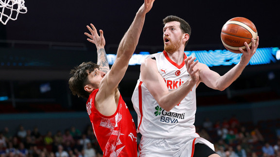 12 Dev Adam'ın EuroBasket 2025 yarı finalindeki rakibi belli oldu