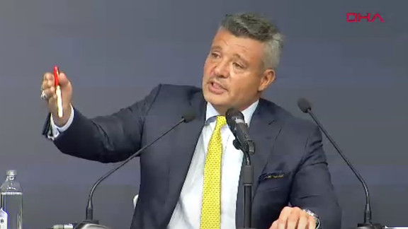 Fenerbahçe'de başkan adaylarından Sadettin Saran tarih vererek resti çekti