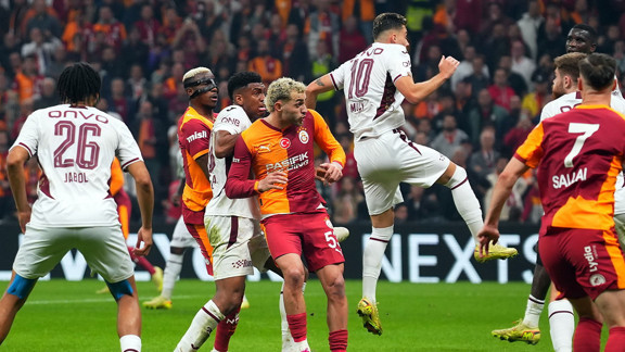 Galatasaray ile Trabzonspor berabere kaldı