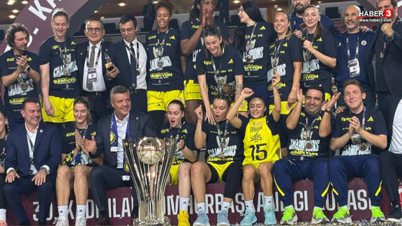 30'uncu Kadınlar Cumhurbaşkanlığı Kupası'nda zafer Fenerbahçe Opet'in!