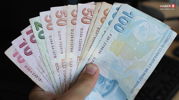 Ünlü ekonomistten asgari ücret zammı için dikkat çeken tahmin