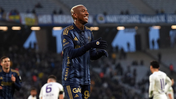 Fenerbahçe'de Talisca şoku!