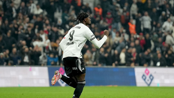 Beşiktaş'tan Tammy Abraham açıklaması: Antalya kampından ayrıldı!