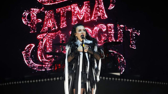 Sevgililer Günü Bodrum’da Fatma Turgut Konseriyle Kutlandı