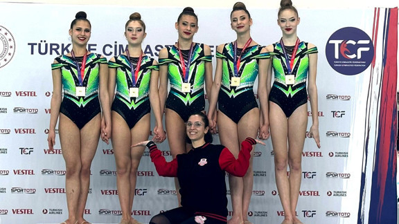 Muratpaşa Belediyesi cimnastikte 2 kategoride Türkiye şampiyonu oldu