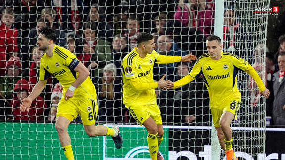 300'üncü maçtaki zafer Fenerbahçe'ye yetmedi... Sarı Kanarya Avrupa’ya veda etti