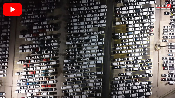 İstanbul Haydarpaşa Limanı'nda ''sıfır km araç'' seferberliği: Yüzlercesi geldi