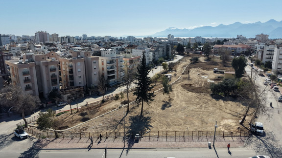 Muratpaşa’dan 16 bin metrekarelik yeni park çalışması