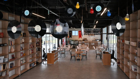 ABB'den gençlere ve müziğe tam destek