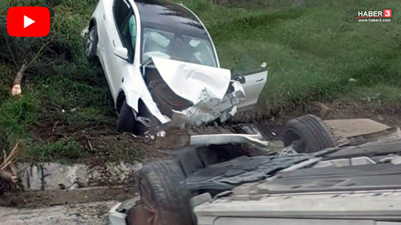 Kontrolden çıkan Tesla tam gazla ortalığı savaş alanına çevirdi! Korkunç kaza kamerada