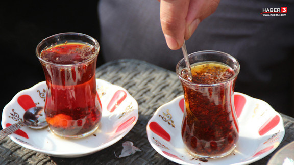 Aralıksız zam yağmurundan Türkiye'nin olmazsa olmazı çay da nasibini aldı!