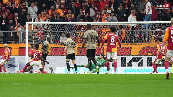 Galatasaray kendi evinde puan kaybetti, zirvede puan farkı eridi, yarış yeniden alev aldı!