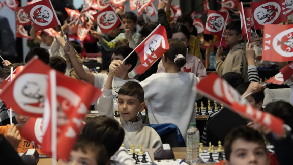 Kartal’da 23 Nisan Coşkusu Satranç Turnuvası ile Başladı