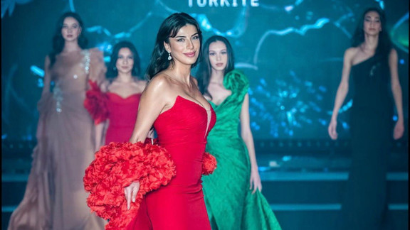 Duygu Çakmak, Miss Grand International All Star Sahnesinde Türkiye’yi Temsil Ediyor