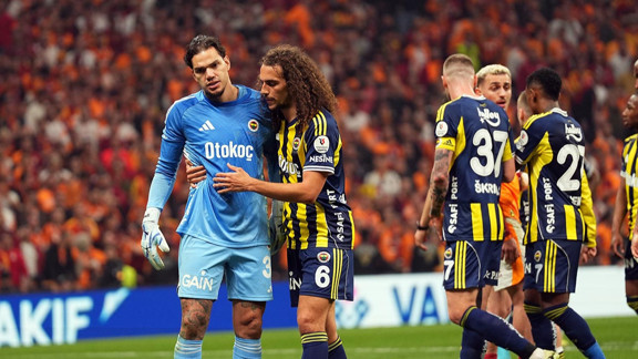 Fenerbahçe'de tepkilerin odağındaki Ederson için karar verildi
