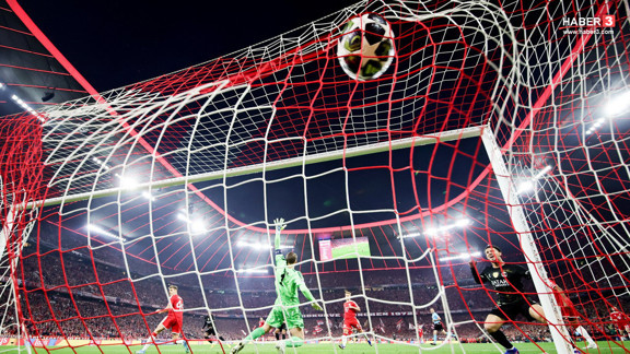 Şampiyonlar Ligi'nde dev finalin adı belli oldu: PSG ve Arsenal kupaya bir adım uzakta!