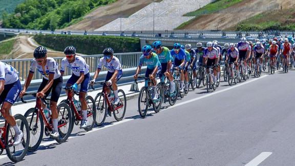 Muğla Büyükşehir’in Pedalları Azerbaycan’da Zirve Mücadelesi Verdi