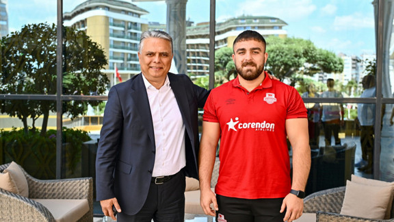 Muratpaşa Belediye Başkanı Ümit Uysal’dan moral ziyareti