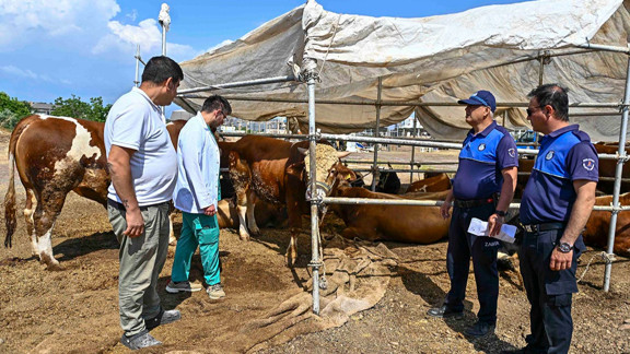 Muratpaşa’da kurban kesim noktaları kullanıma hazır
