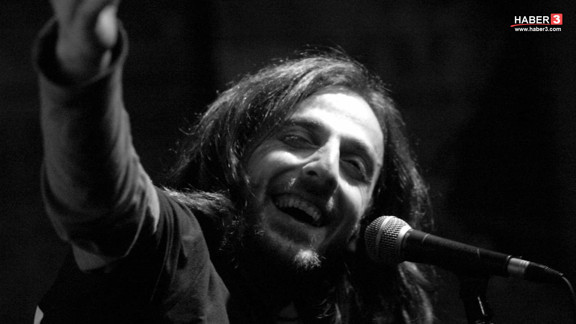 Kazım Koyuncu'nun hayatı film oluyor... Şair Ceketli Çocuğu canlandıracak isim de belli oldu!
