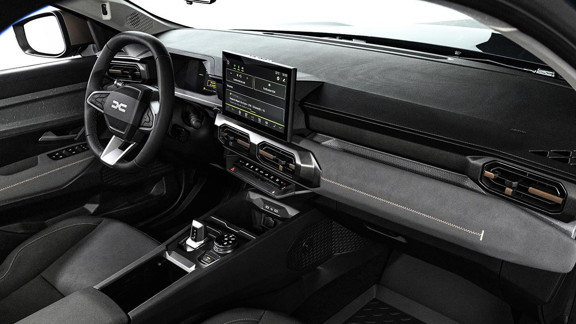 Türkiye'de üretilecek yeni SUV görücüye çıktı