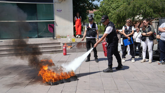 Keçiören Belediyesi personeline Afet farkındalık ve yangınla mücadele eğitimi