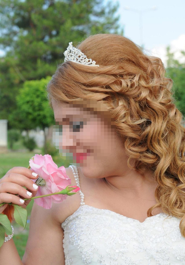 Eşiyle gittiği otelde ölü bulunan kadının son anları kamerada - Resim: 2