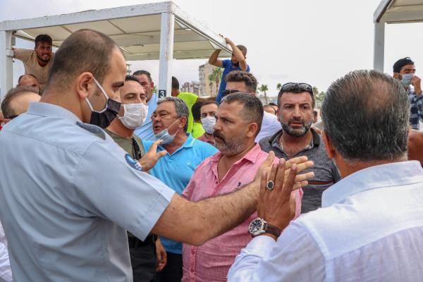 Antalya'nın ünlü sahilinde ''loca'' gerginliği! - Resim: 1