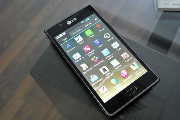 LG P705 Optimus - Resim: 4