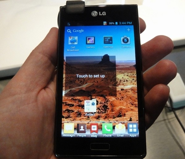 LG P705 Optimus - Resim: 2