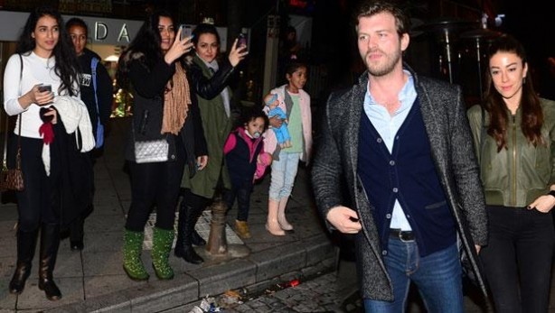 Kıvanç Tatlıtuğ ve Başak Dizer gecelerde - Resim: 1